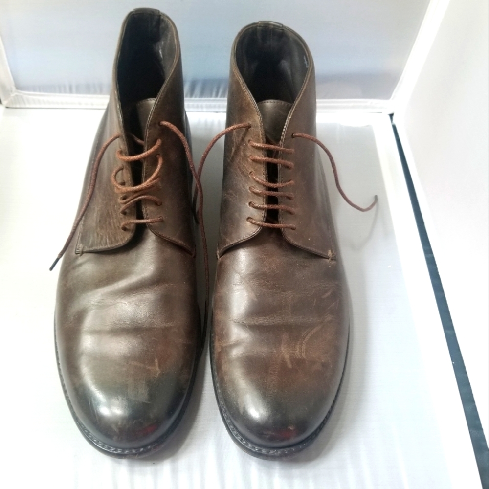 Bally lace up brown boots
